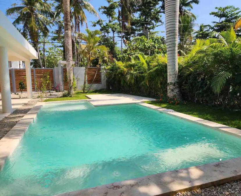 Готель Seahorse Retreat Playa Bonita Лас-Терренас Екстер'єр фото